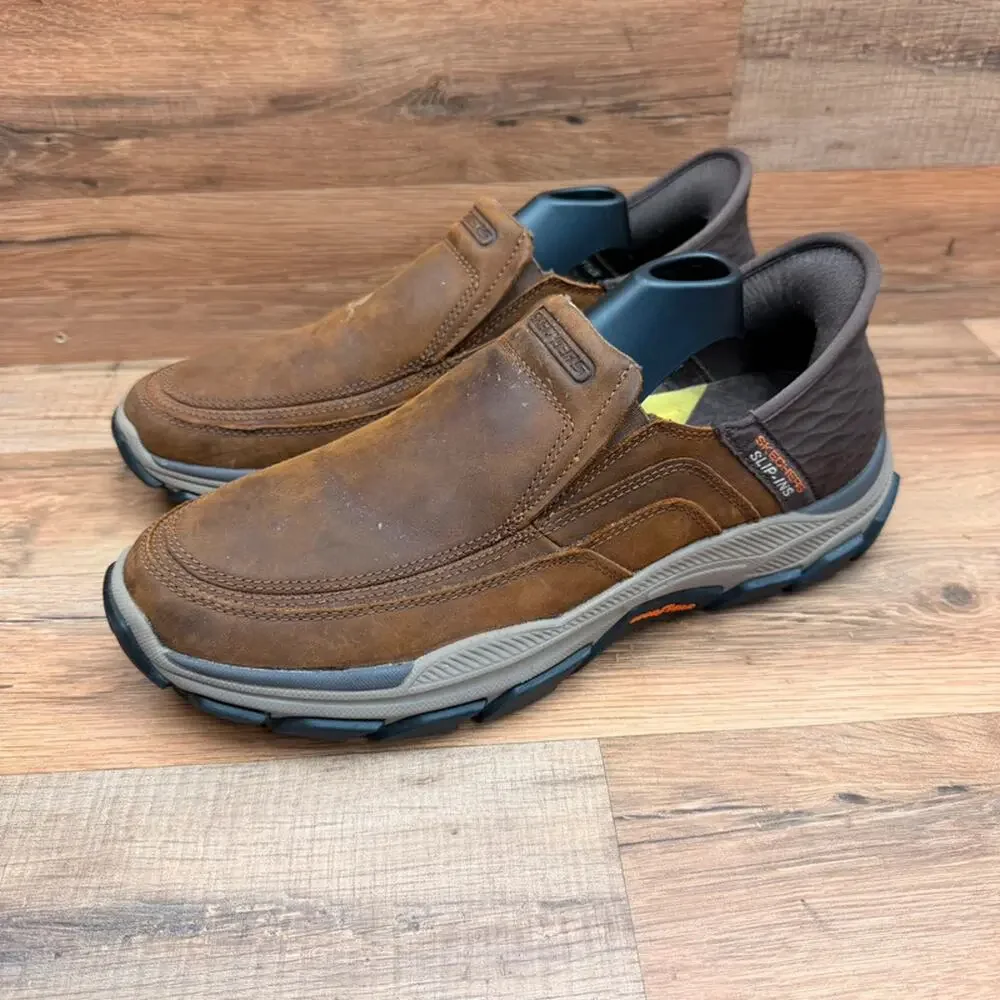 Skechers men size 10 Slip-ins Respected Mens Slip On Shoes in Dark Brown